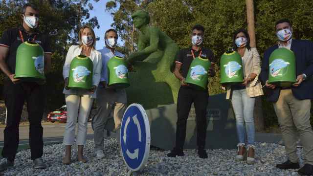 Vidrio reciclado para homenajear a Óscar Pereiro en Mos (Pontevedra)