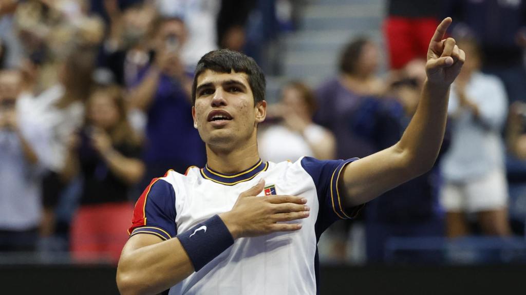 Alcaraz, tras vencer a Tsitsipas en el Abierto de los Estados Unidos.