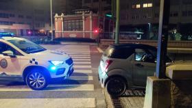 Detenido en A Coruña un menor que conducía un coche sin carné con dos amigos en el maletero