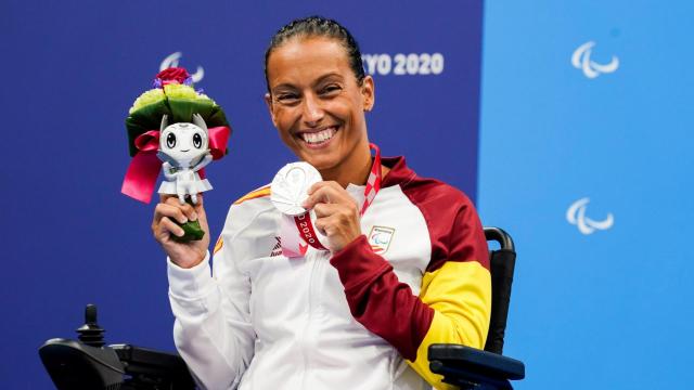 Teresa Perales, con la medalla de plata de Tokio 2020