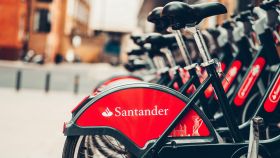 Bicicletas patrocinadas por Banco Santander en Londres.