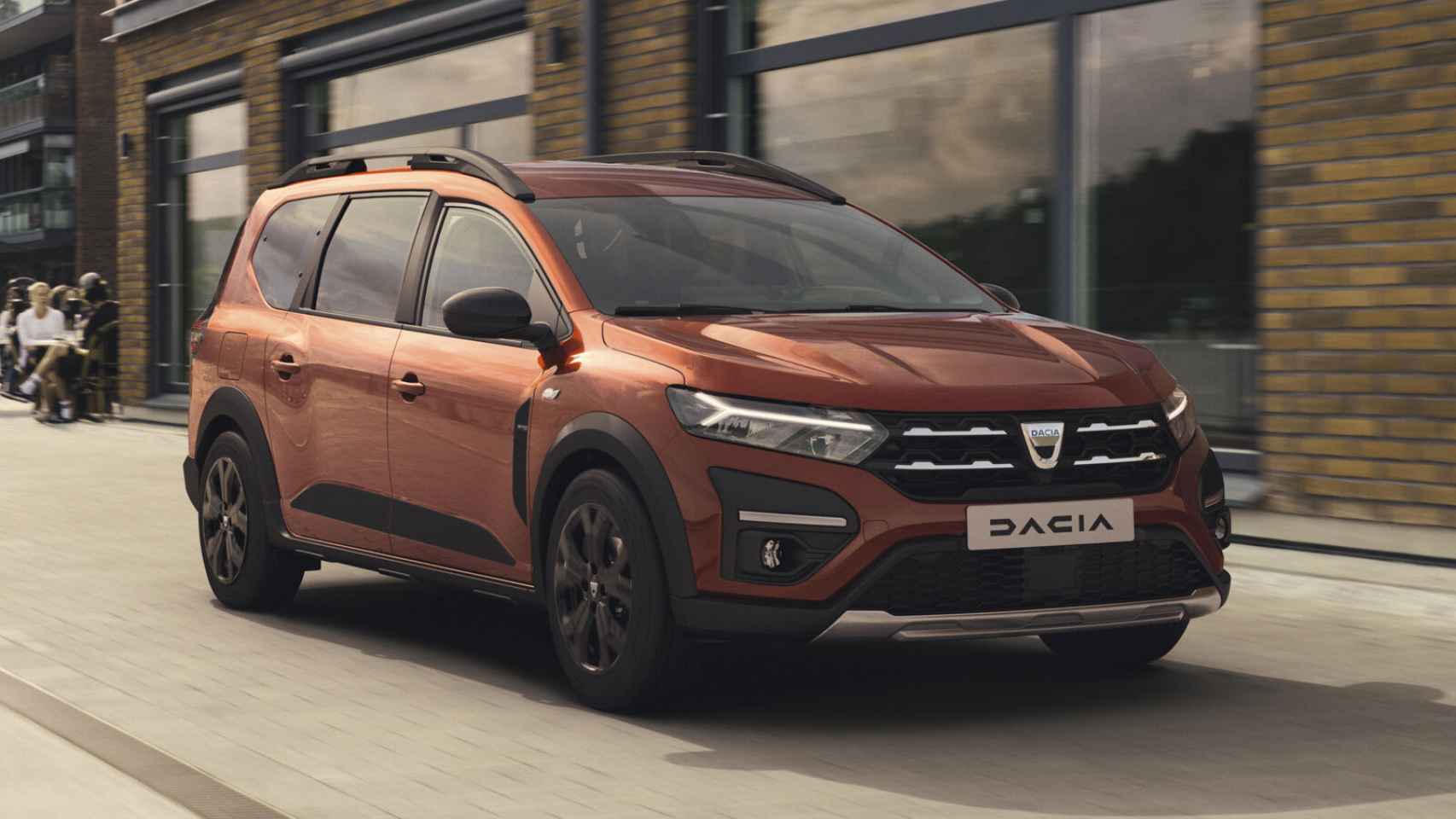 Atención familias numerosas: el Dacia Jogger, con siete plazas, puede ser vuestro próximo coche