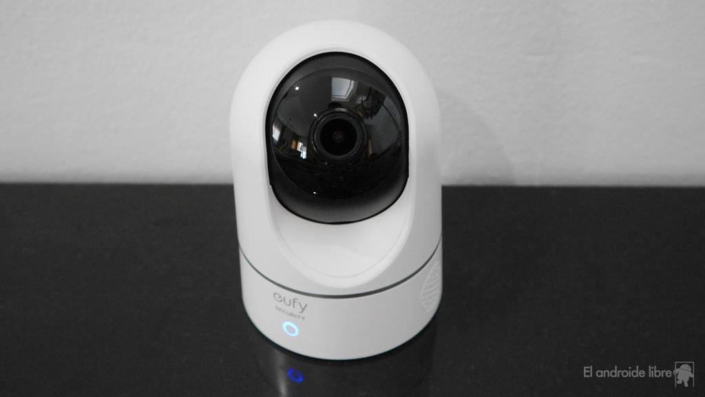 eufy Indoor Cam 2K Pan & Tilt