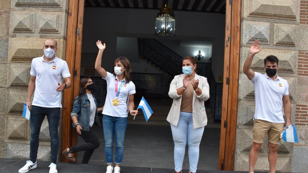 Otra imagen del homenaje de los talaveranos a sus grandes deportistas