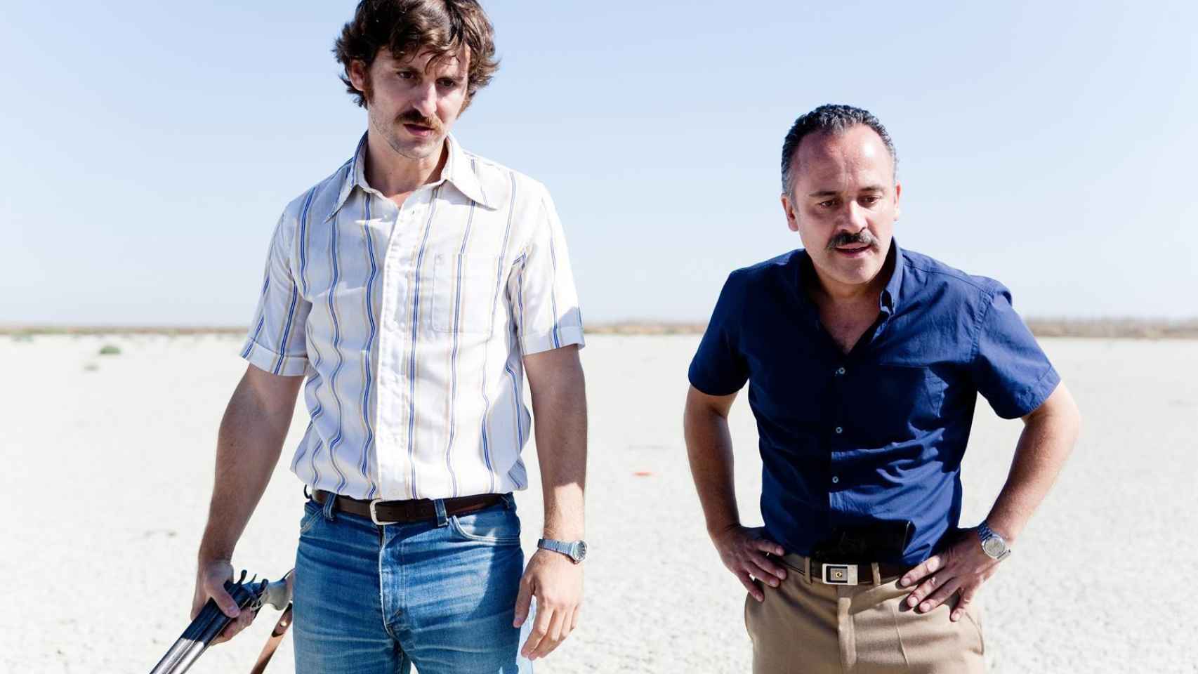 Javier Gutiérrez y Raúl Arévalo protagonizan 'La isla mínima'.
