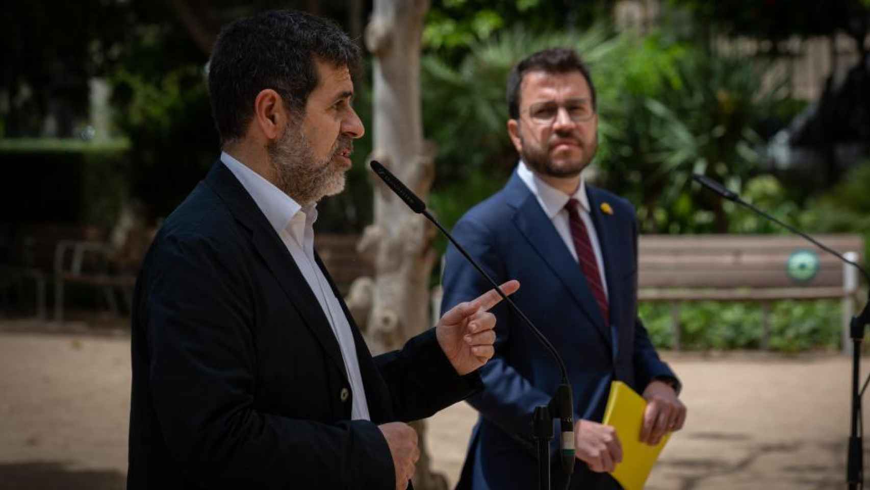 El secretario general JxCat, Jordi Sànchez, junto al president de la Generalitat, Pere Aragonès.
