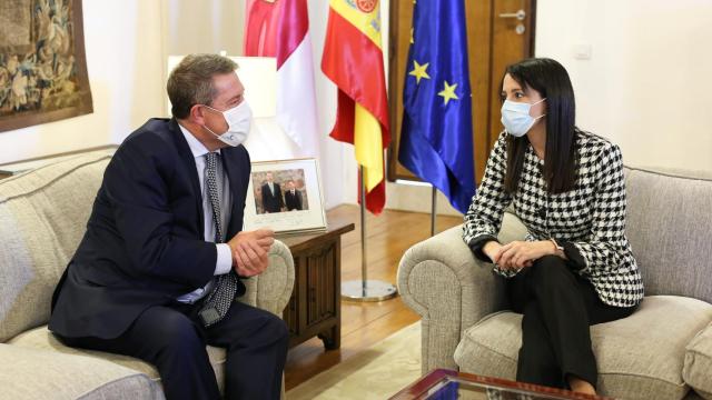 El presidente de Castilla-La Mancha, Emiliano García-Page, este miércoles en Toledo con Inés Arrimadas, líder nacional de Ciudadanos. Foto: Óscar Huertas