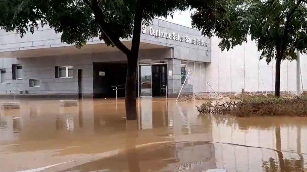 Centro de Salud de Santa Bárbara. Foto: Twitter @rubengcastelbon