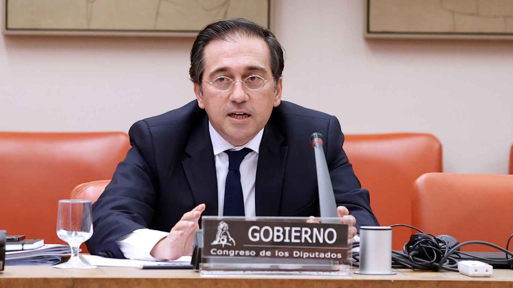 El ministro de Asuntos Exteriores, José Manuel Albares, en el Congreso de los Diputados.