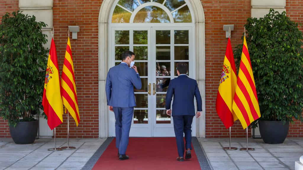 El presidente del Gobierno, Pedro Sánchez, y el president de la Generalitat, Pere Aragonès.