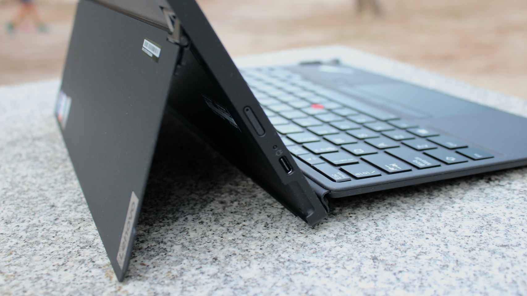ThinkPad X12 Detachable