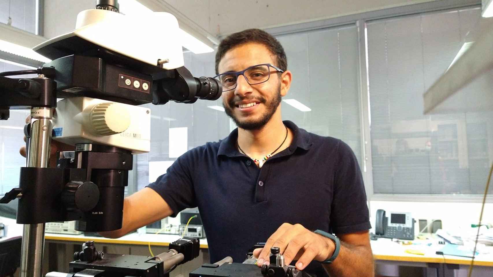 Abdelfettah Hadij El Houati, estudiante de Doctorado de la de la Escuela Técnica Superior de Ingeniería de Telecomunicación