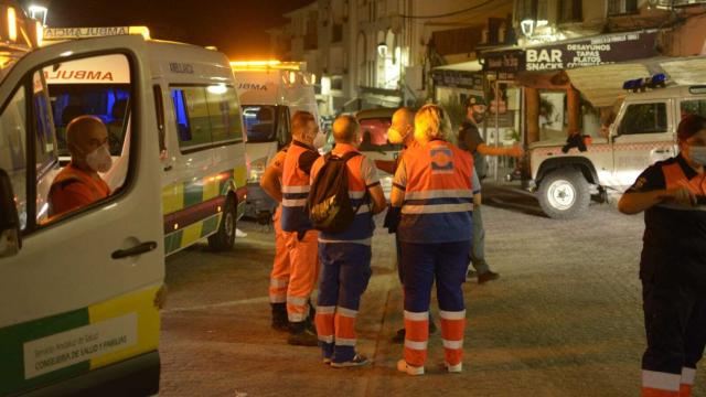 Labores de evacuación de los vecinos de Jubrique, en Málaga.