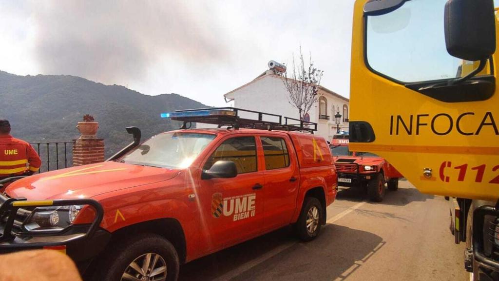 Parte del dispositivo de la UME ya desplegado en Sierra Bermeja.