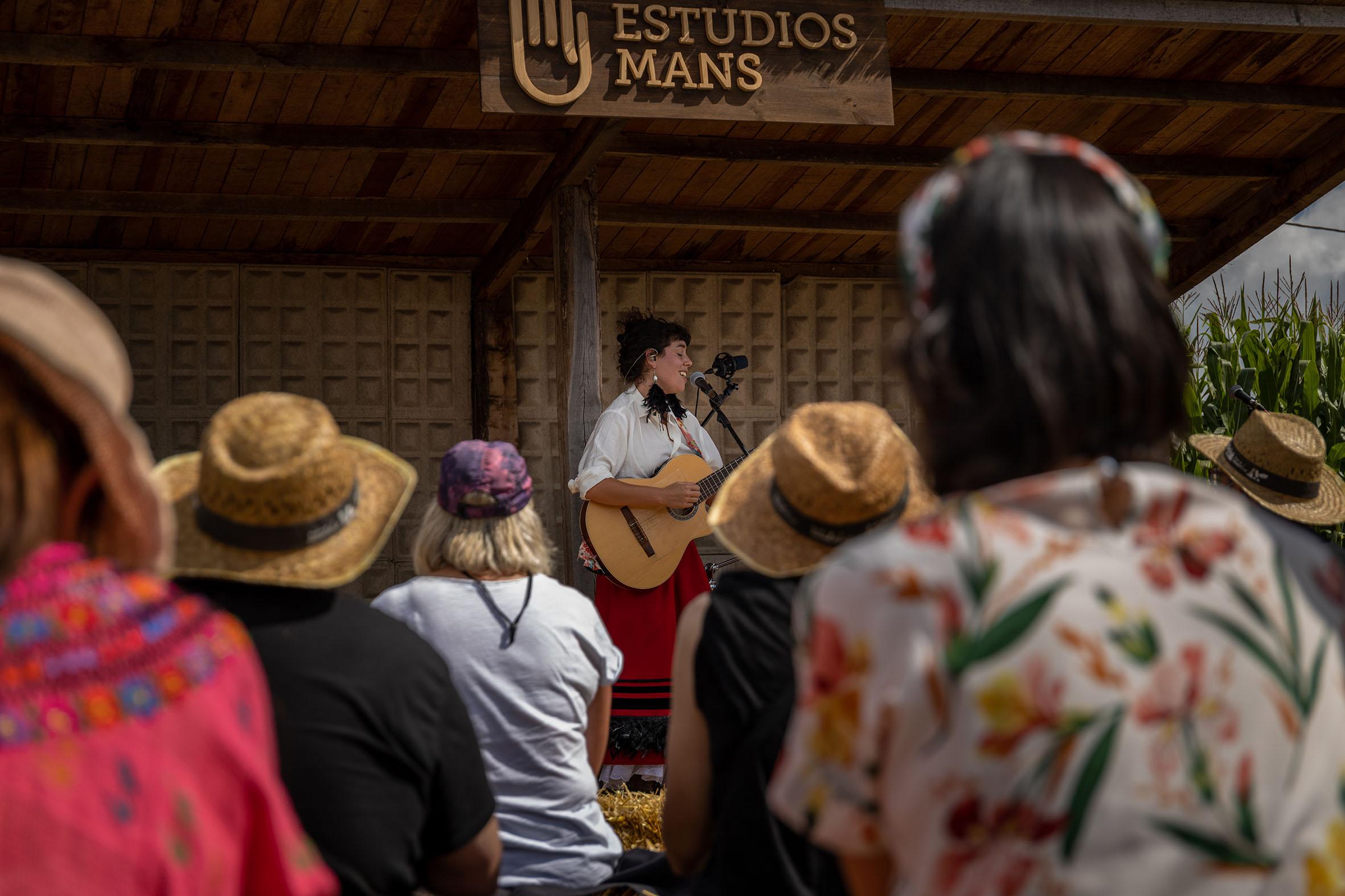 La artista Catuxa Salom (Fundación Paideia).