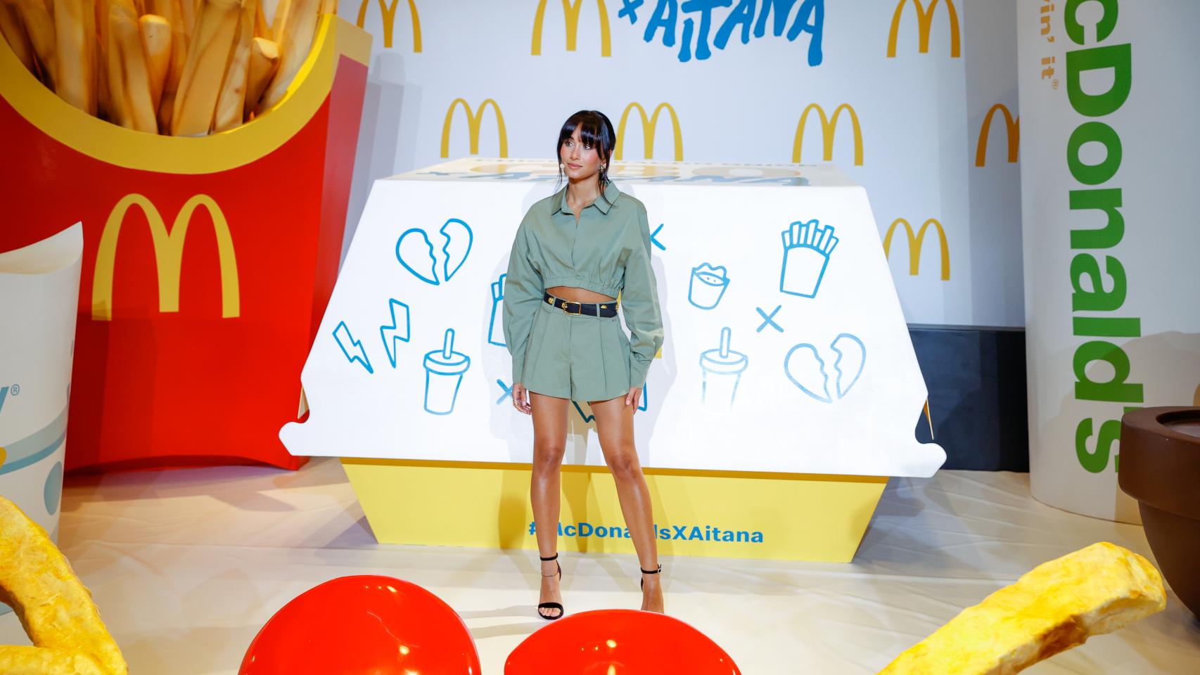 Aitana Ocaña tiene su propio menú n McDonald's, valorado en 9,90 euros.
