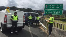 La Guardia Civil incrementará en Galicia la vigilancia de las distracciones al volante