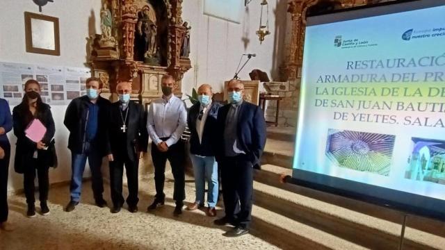 Acto de entrega de los trabajos de restauración en el artesanado de la iglesia de Puebla de Yeltes.