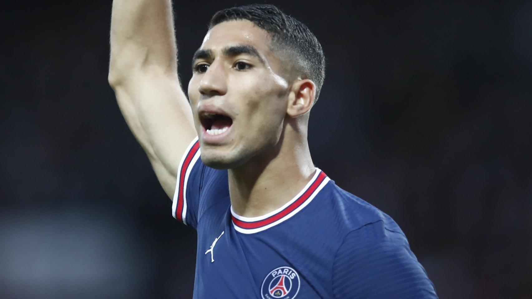 Achraf Hakimi, en un partido del PSG en la temporada 2021/2022