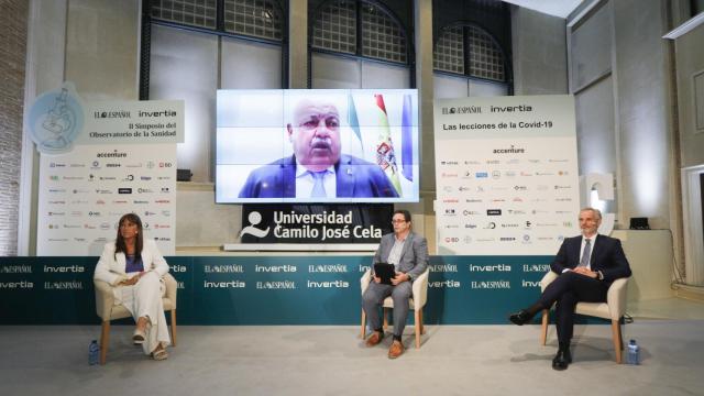 Sira Repollés, Rafa Navarro, Pablo Sánchez Cassinello y Jesús Aguirre (en pantalla).