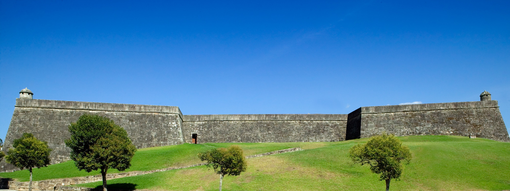 Fortaleza del castillo de doña Urraca en Salvaterra. Foto: Turismo Rías Baixas
