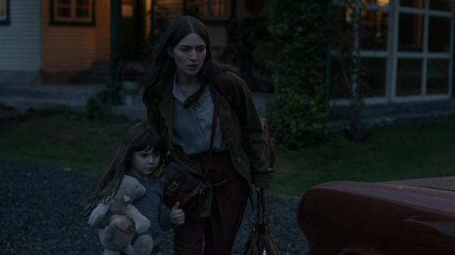 'Distancia de rescate' | Tráiler | Netflix