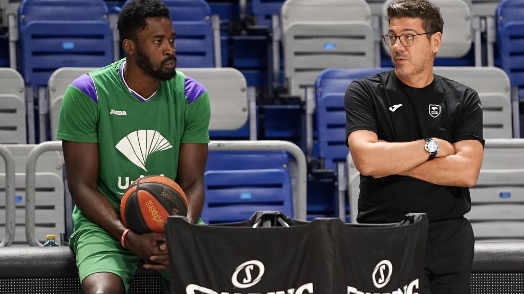 Michael Eric y Fotis Katsikaris, durante un entrenamiento.