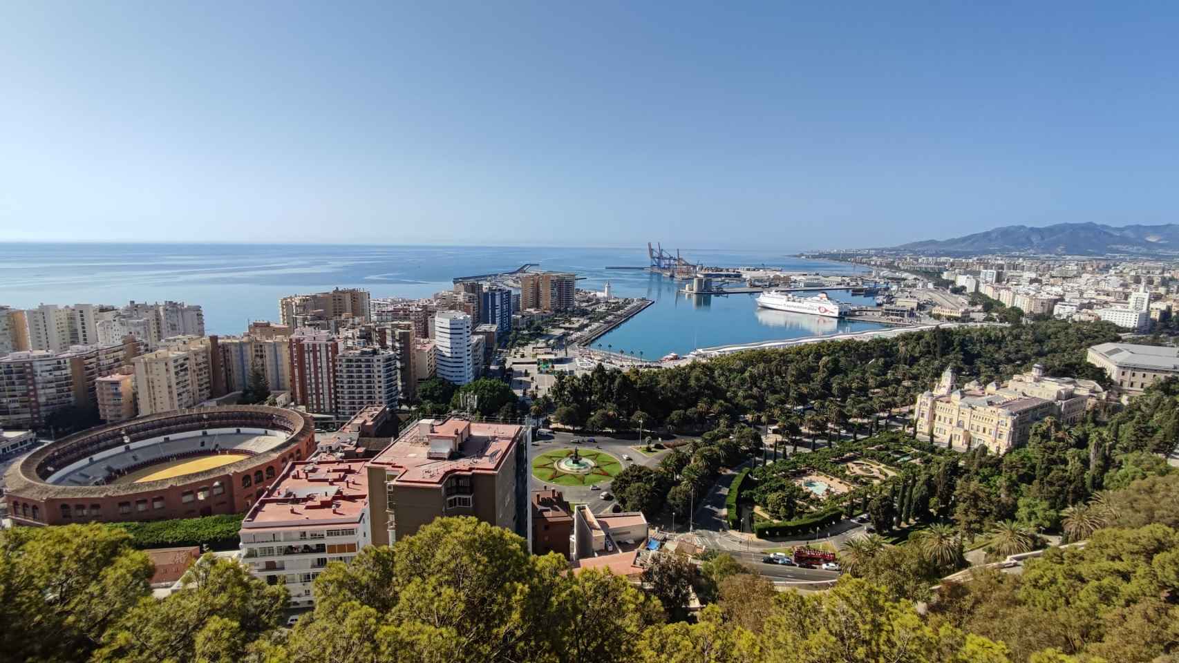 La Bahía de Málaga, desde Gibralfaro.