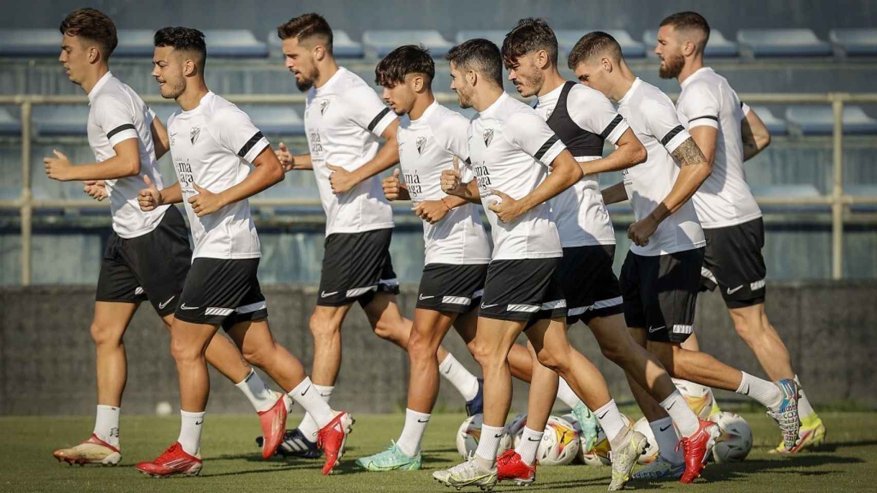 El Málaga quiere asaltar la casa del equipo revelación