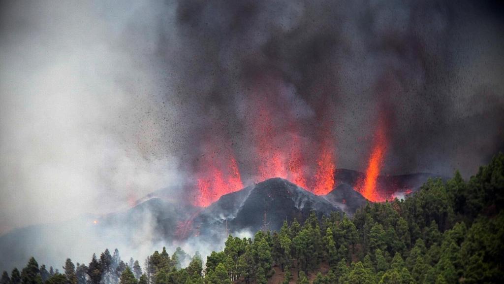 La erupción del volcán se inició a primera hora de la tarde del domingo 19 de septiembre.