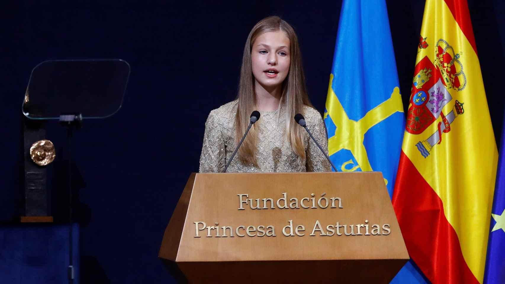 La princesa Leonor pronunciando un discurso en los Premios Princesa de Asturias de 2020.