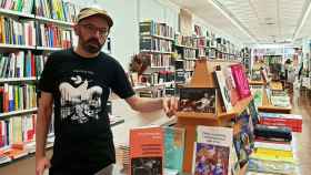 Eloy Fernández Porta, en su visita a la librería 80 Mundos de Alicante