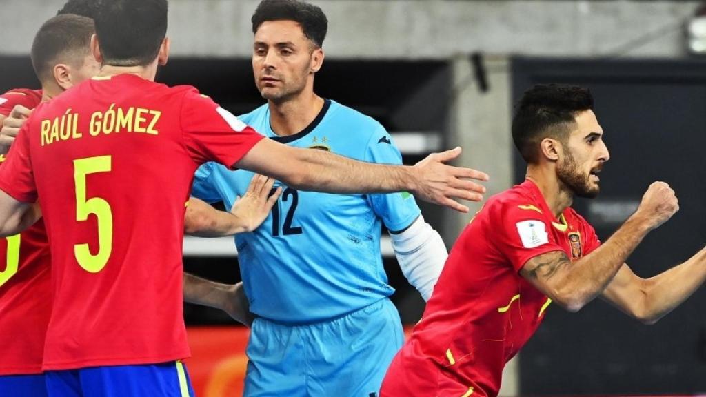 La selección de España celebra un gol en el Mundial de fútbol sala