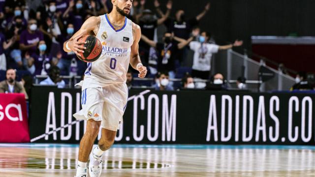 Williams-Goss subiendo el balón