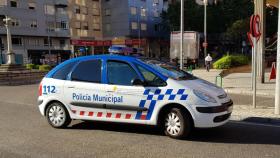 Un coche patrulla de la Policía Municipal de Zamora en la avenida Cardenal Cisneros