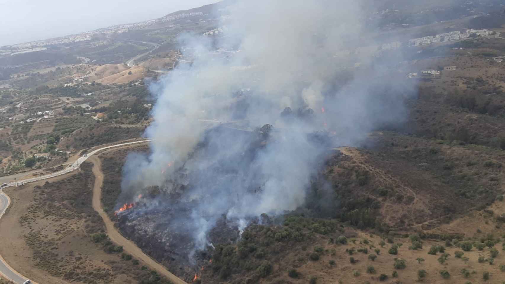 Declarado un incendio en Mijas (Málaga).