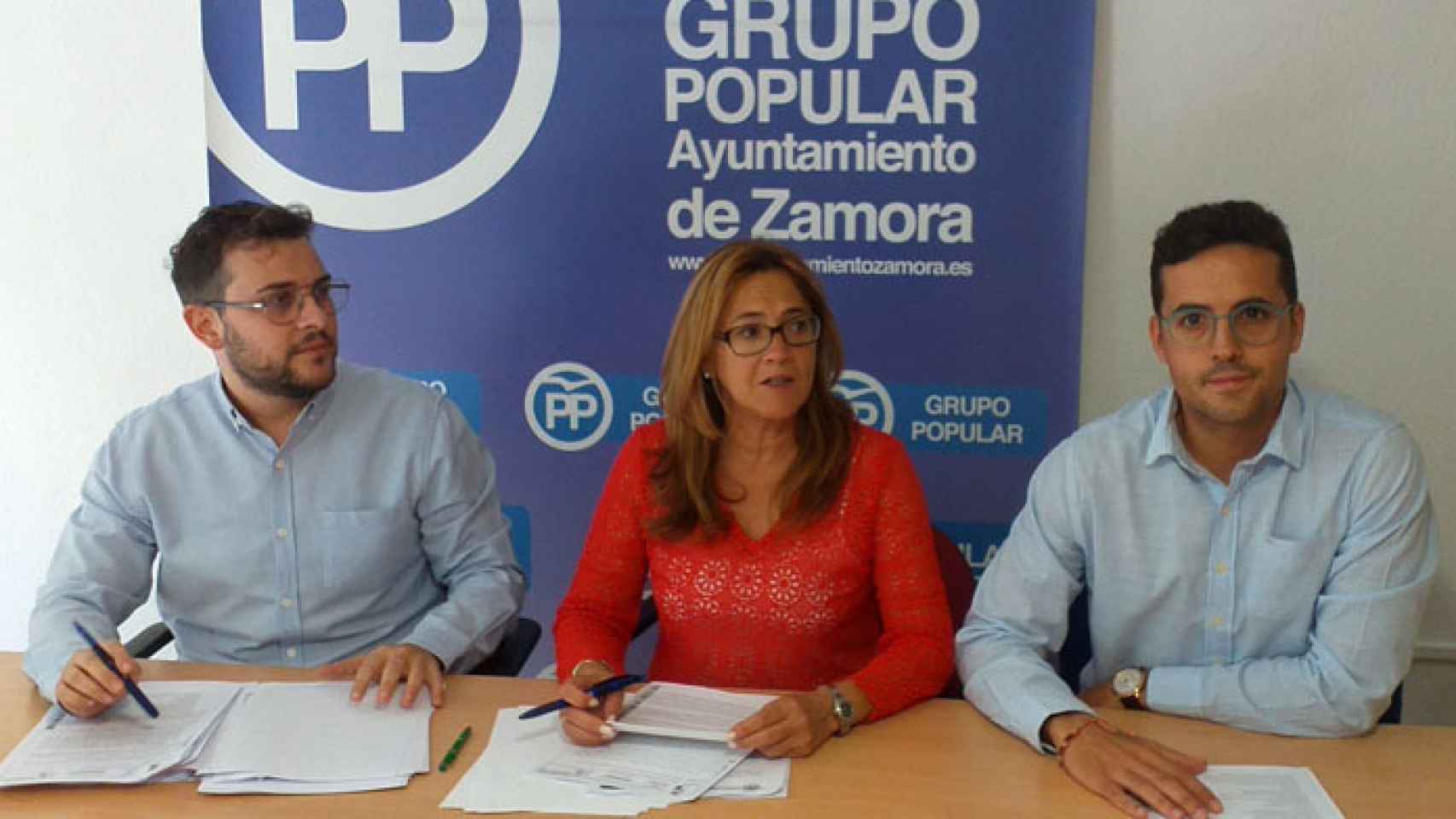 Los concejales del Partido Popular del Ayuntamiento de Zamora, Mayte Martín Pozo, David Ángel García y Víctor López de la Parte