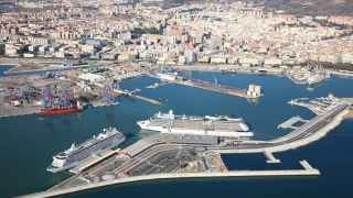 Desplome en el tráfico de mercancías del puerto de Málaga: cae un 87% el movimiento de contenedores