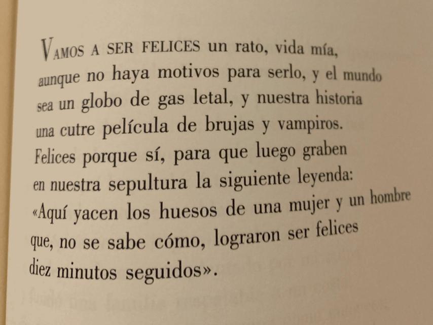 Vamos a ser felices, un poema de Luis Alberto de Cuenca.