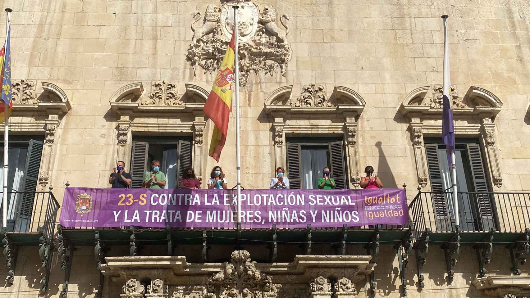 El Ayuntamiento de Alicante se suma a la campaña contra la explotación sexual de mujeres, niñas y niños