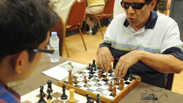 El buen ajedrez también es cosa de ciegos: Benidorm reúne a los mejores jugadores de España