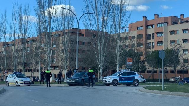 La policía de Cuenca interviene en una decena de botellones en San Mateo