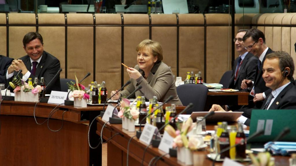 Angela Merkel y José Luis Rodríguez Zapatero, durante una cumbre de 2011