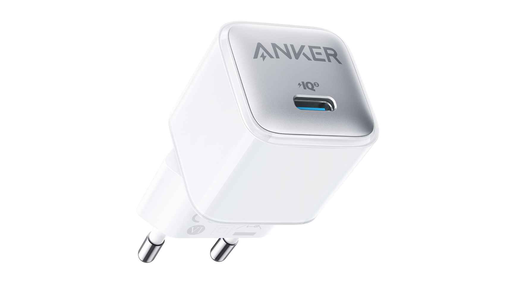El cargador Anker Nano tiene carga rápida de 20W.