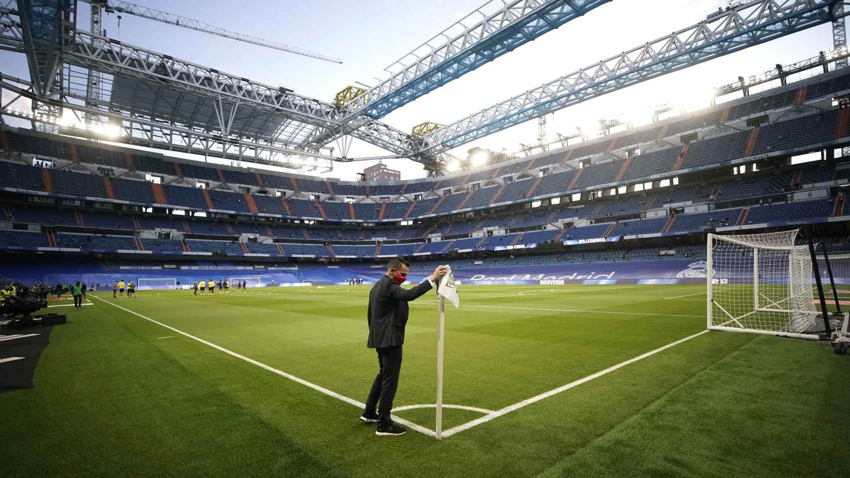 El Estadio Santiago Bernabéu, en la previa del partido Real Madrid - Villarreal