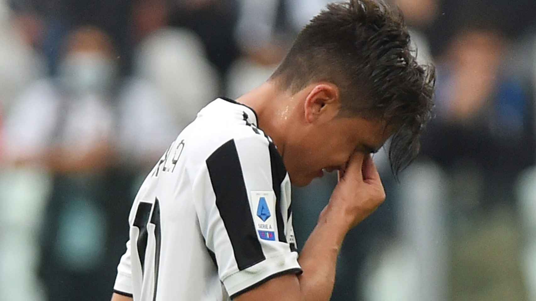 Dybala se retira llorando del partido de la Juventus