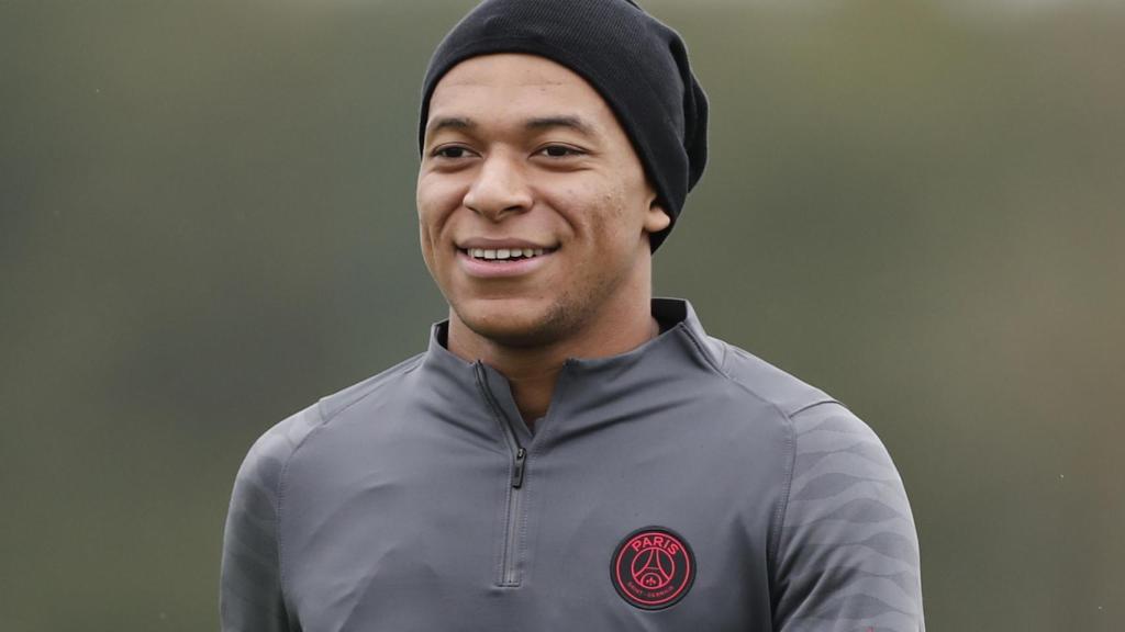 Kylian Mbappé, en un entrenamiento del PSG en la temporada 2021/2022