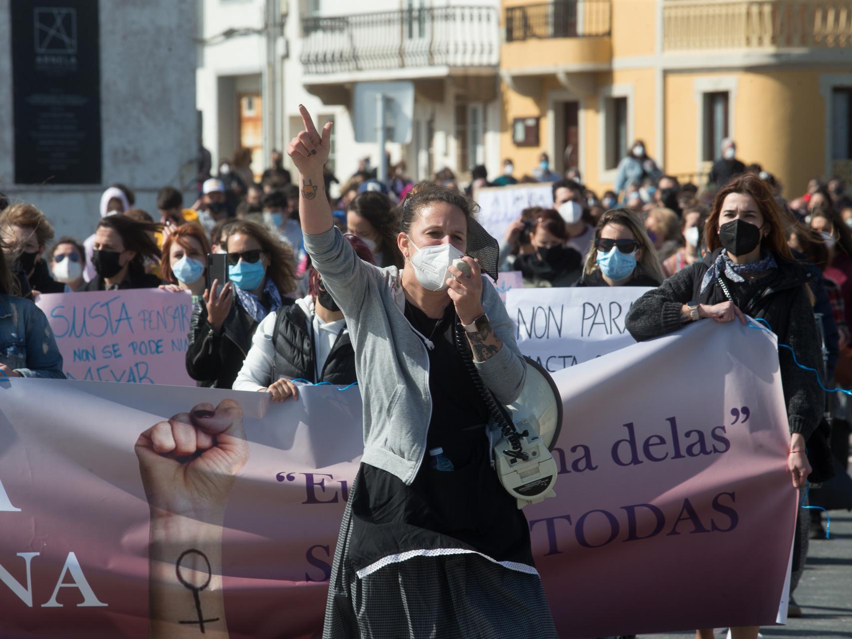 El juez Muñoz insiste: no es delito grabar a mujeres orinando en la calle y  subir el vídeo a una web porno