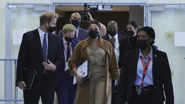 Harry y Meghan, protegidos por los guardaespaldas de Tylor Swift en su viaje a Nueva York