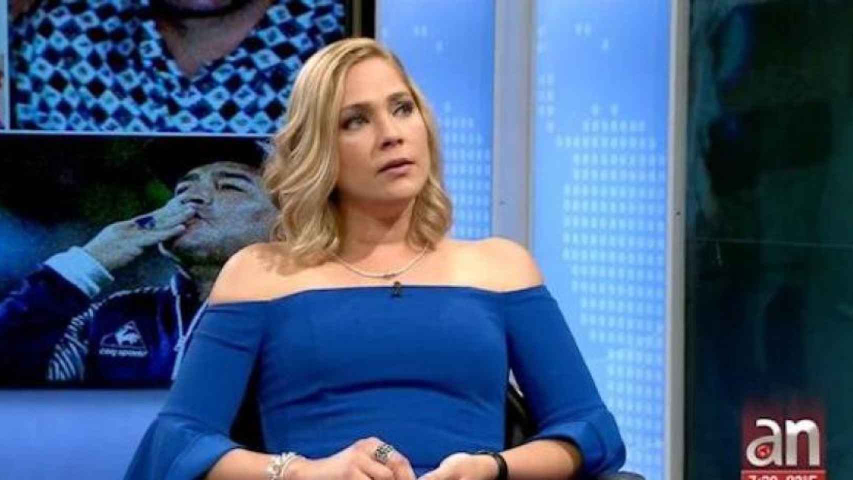 Mavis Álvarez, ex de Maradona, en el programa América TeVé del canal 41 de Miami